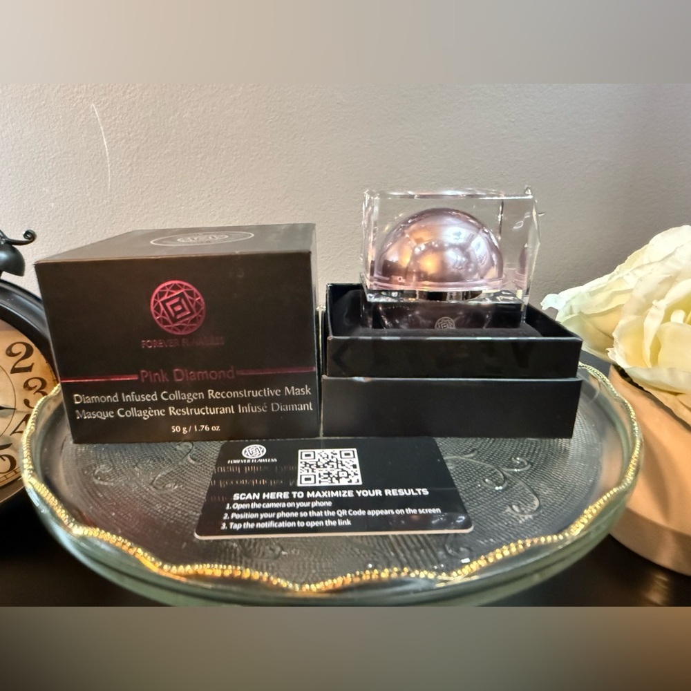 Pink Diamond Collagen Reconstructive Mask